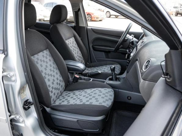 Ford Focus II с пробегом 2005 года, цена 560 000 рублей, 148735 км, универсал, Автокод Объявления