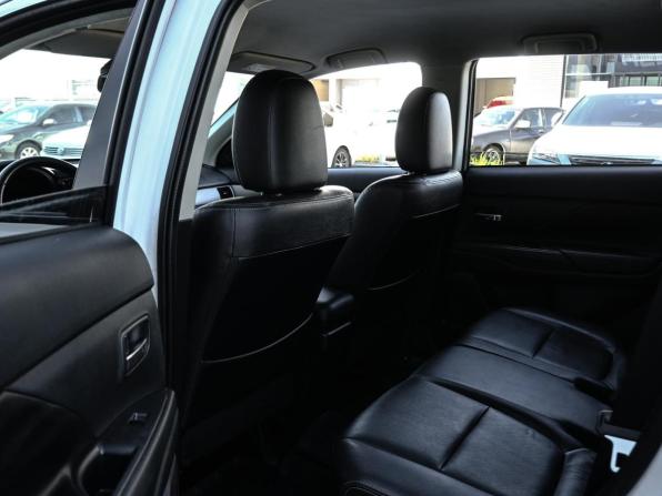 Mitsubishi Outlander III с пробегом 2014 года, цена 1 589 000 рублей, 158953 км, внедорожник, Автокод Объявления