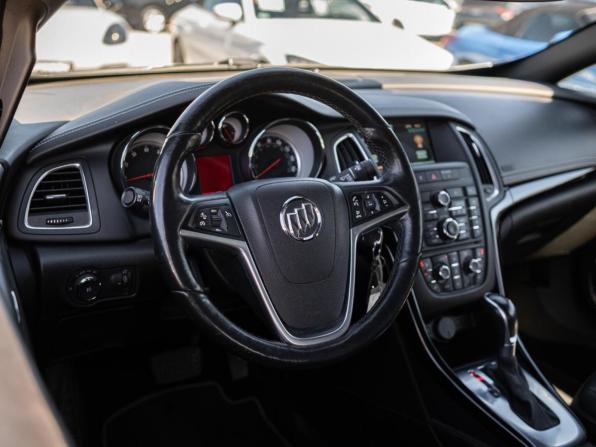 Buick Cascada с пробегом 2018 года, цена 2 049 000 рублей, 70109 км, кабриолет, Автокод Объявления