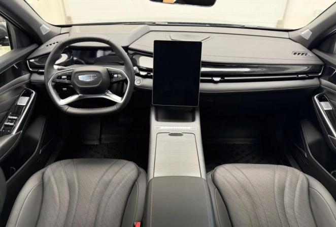 Новый Geely Preface I 2026 года, цена 3 429 990 рублей, седан, Автокод Объявления