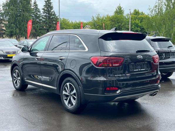 Kia Sorento III Prime Рестайлинг с пробегом 2018 года, цена 2 900 000 рублей, 147500 км, внедорожник, Автокод Объявления