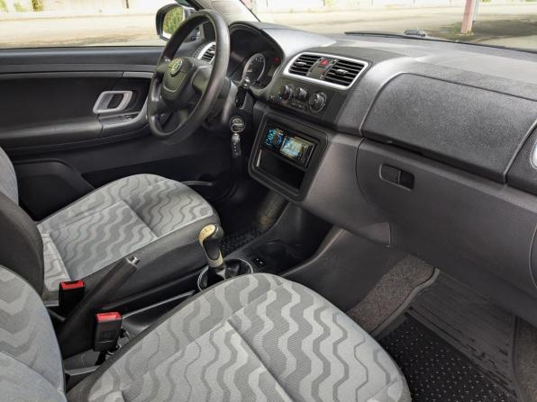 Skoda Fabia II с пробегом 2009 года, цена 449 900 рублей, 220000 км, хэтчбек, Автокод Объявления