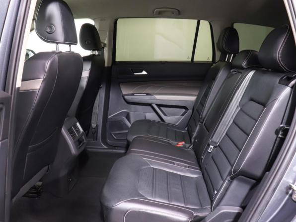 Volkswagen Teramont I Рестайлинг с пробегом 2021 года, цена 4 144 000 рублей, 91888 км, внедорожник, Автокод Объявления