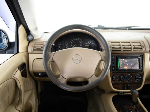 Mercedes-Benz M-Класс I (W163) Рестайлинг с пробегом 2001 года, цена 399 000 рублей, 275570 км, внедорожник, Автокод Объявления