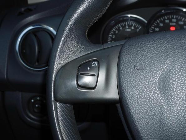 Renault Sandero II с пробегом 2014 года, цена 1 079 000 рублей, 29554 км, хэтчбек, Автокод Объявления