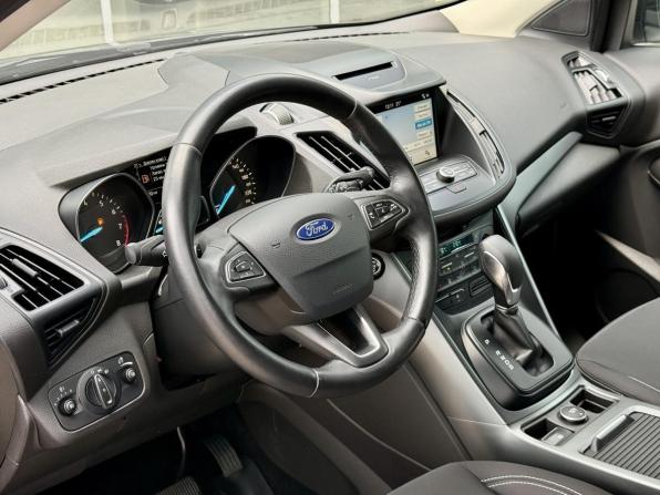 Ford Kuga II Рестайлинг с пробегом 2017 года, цена 1 770 000 рублей, 104001 км, внедорожник, Автокод Объявления