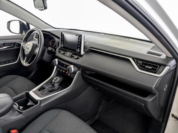 Toyota RAV4 V (XA50) с пробегом 2021 года, цена 3 300 000 рублей, 163197 км, внедорожник, Автокод Объявления