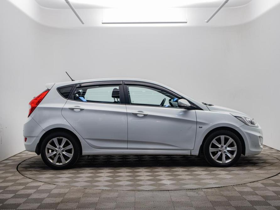 Hyundai Solaris I Москва  - изображение 6