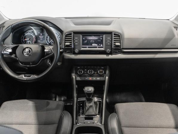 Skoda Karoq I с пробегом 2022 года, цена 2 395 100 рублей, 126848 км, внедорожник, Автокод Объявления