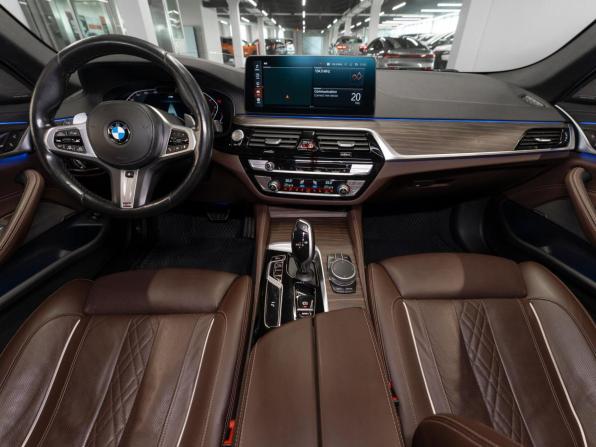 BMW 5 серии VII (G30/G31/G38) Рестайлинг с пробегом 2020 года, цена 5 000 000 рублей, 120012 км, седан, Автокод Объявления