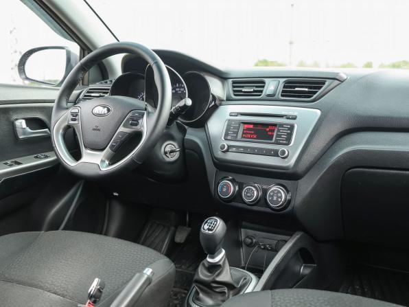 Kia Rio III Рестайлинг с пробегом 2016 года, цена 1 059 000 рублей, 145900 км, седан, Автокод Объявления