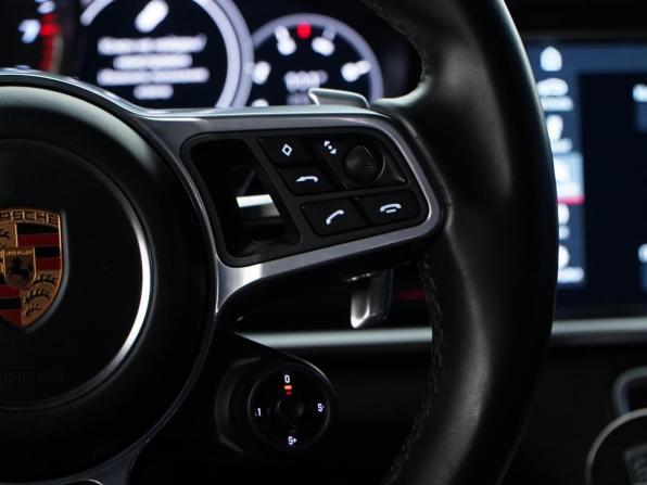 Porsche Panamera II с пробегом 2018 года, цена 7 649 977 рублей, 61900 км, лифтбек, Автокод Объявления