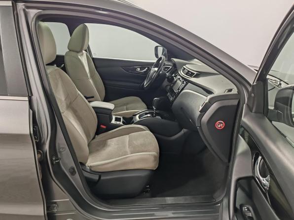 Nissan Qashqai II с пробегом 2016 года, цена 1 649 000 рублей, 121506 км, внедорожник, Автокод Объявления