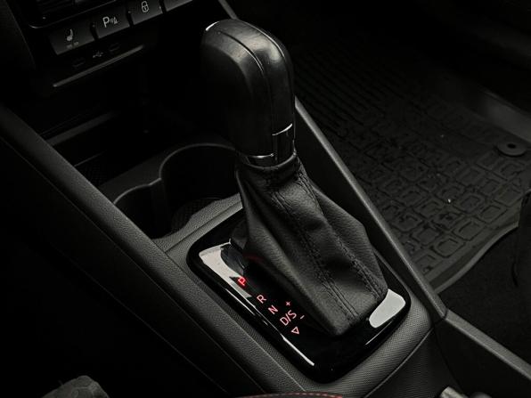 Volkswagen Polo VI с пробегом 2021 года, цена 1 722 600 рублей, 84047 км, лифтбек, Автокод Объявления