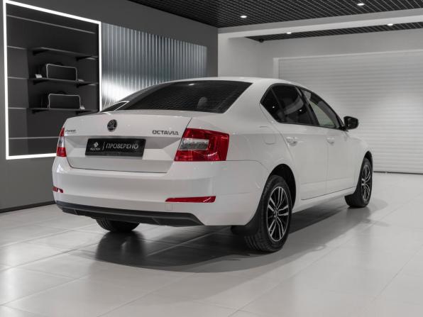 Skoda Octavia III (A7) с пробегом 2014 года, цена 960 000 рублей, 230000 км, лифтбек, Автокод Объявления