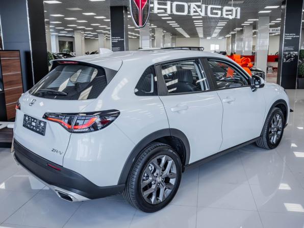 Honda ZR-V с пробегом 2022 года, цена 3 490 000 рублей, 30 км, внедорожник, Автокод Объявления