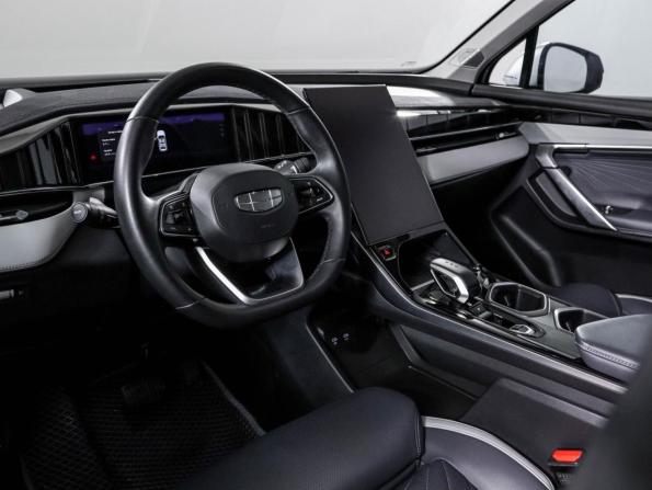 Geely Atlas II с пробегом 2023 года, цена 2 875 000 рублей, 16000 км, внедорожник, Автокод Объявления