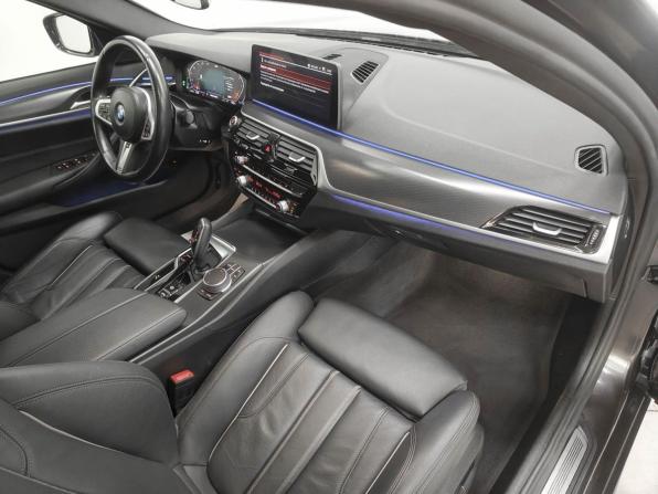 BMW 5 серии VII (G30/G31/G38) Рестайлинг с пробегом 2021 года, цена 5 731 000 рублей, 41000 км, седан, Автокод Объявления
