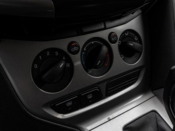 Ford Focus III с пробегом 2013 года, цена 830 000 рублей, 170121 км, хэтчбек, Автокод Объявления
