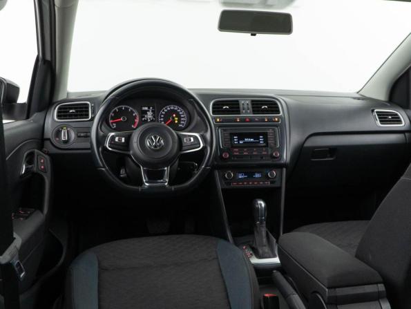 Volkswagen Polo V Рестайлинг с пробегом 2020 года, цена 1 346 077 рублей, 141332 км, седан, Автокод Объявления