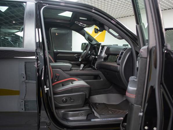 Ram 1500 V Рестайлинг с пробегом 2026 года, цена 11 499 000 рублей, 46 км, offers.body_type.unknown, Автокод Объявления