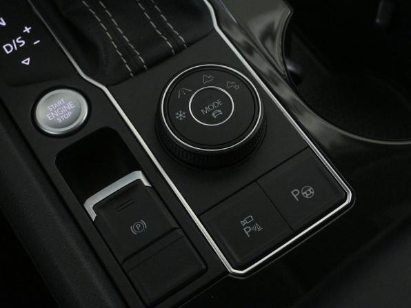 Volkswagen Teramont I Рестайлинг с пробегом 2021 года, цена 4 130 000 рублей, 85500 км, внедорожник, Автокод Объявления