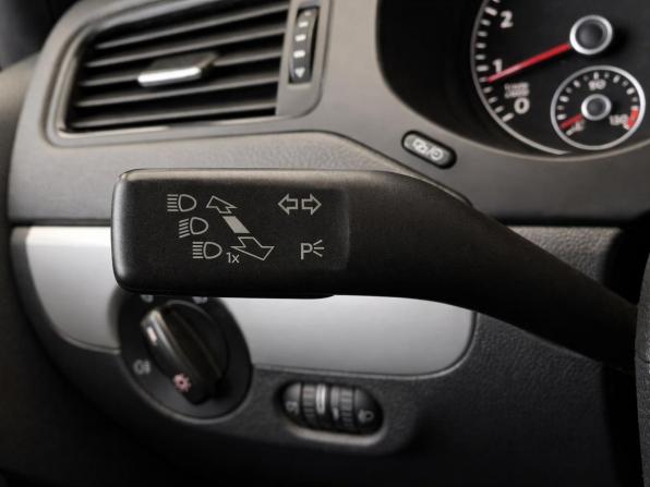 Volkswagen Jetta VI с пробегом 2013 года, цена 1 077 000 рублей, 159956 км, седан, Автокод Объявления