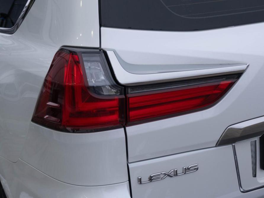 Lexus LX III Рестайлинг 2 Улан-Удэ  - изображение 10