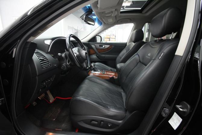 Infiniti QX70 с пробегом 2014 года, цена 2 800 000 рублей, 77829 км, внедорожник, Автокод Объявления