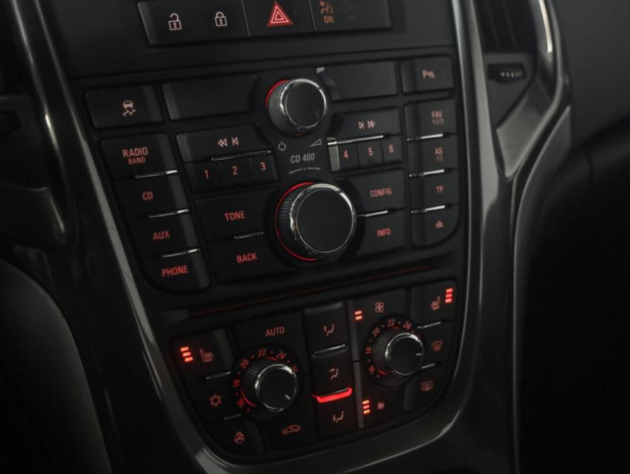 Opel Astra J Рестайлинг Санкт-Петербург  - изображение 13