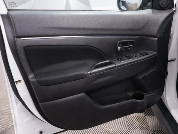 Mitsubishi ASX I Рестайлинг с пробегом 2014 года, цена 882 000 рублей, 216000 км, внедорожник, Автокод Объявления