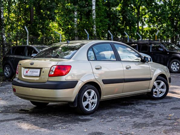 Kia Rio II с пробегом 2009 года, цена 415 001 рубль, 229723 км, хэтчбек, Автокод Объявления