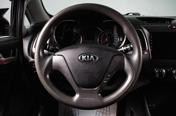 Kia Cerato III с пробегом 2013 года, цена 999 000 рублей, 142100 км, седан, Автокод Объявления