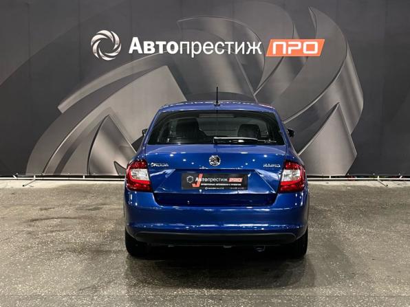 Skoda Rapid I Рестайлинг с пробегом 2019 года, цена 1 260 000 рублей, 131600 км, лифтбек, Автокод Объявления