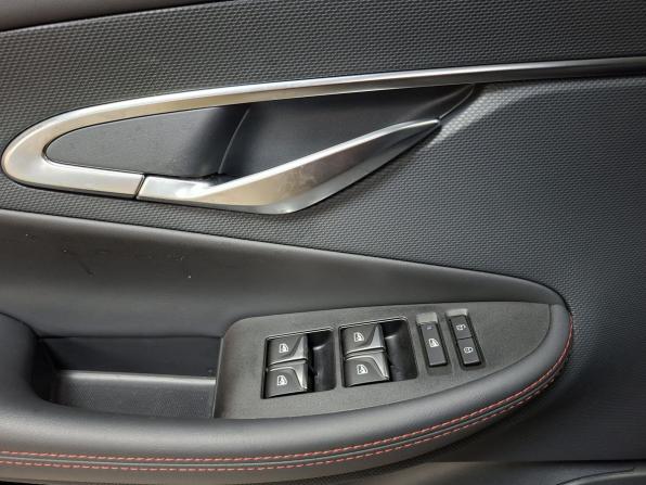 Changan UNI-T I с пробегом 2023 года, цена 2 349 000 рублей, 4685 км, внедорожник, Автокод Объявления