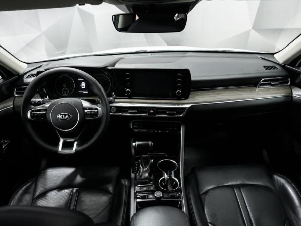 Kia K5 III с пробегом 2020 года, цена 2 445 000 рублей, 108156 км, седан, Автокод Объявления