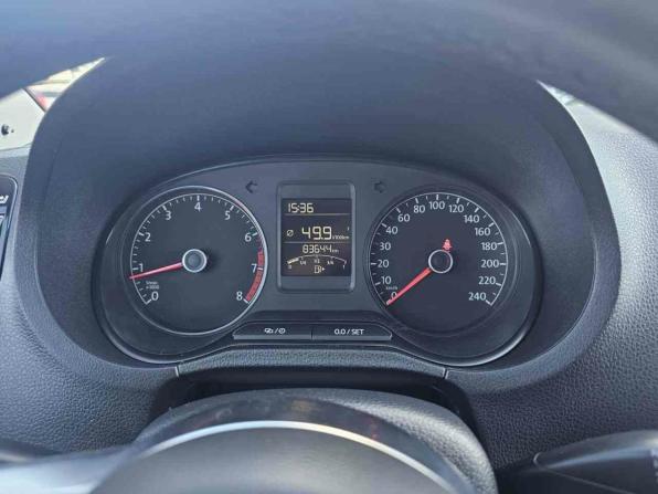Volkswagen Polo V Рестайлинг с пробегом 2018 года, цена 1 299 995 рублей, 83643 км, седан, Автокод Объявления