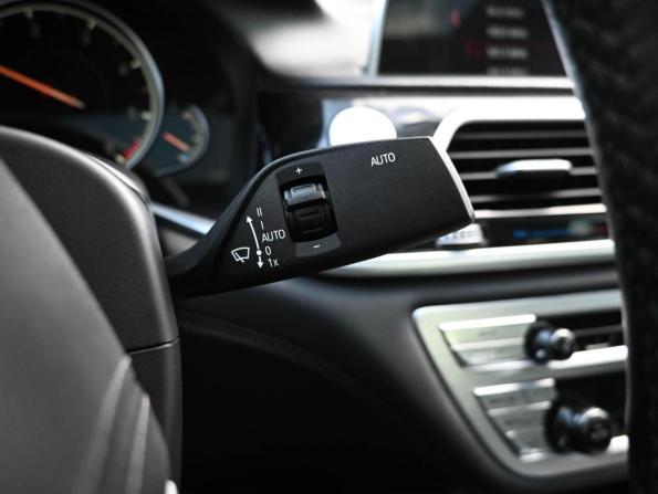 BMW 7 серии VI (G11/G12) с пробегом 2017 года, цена 3 349 000 рублей, 214737 км, седан, Автокод Объявления