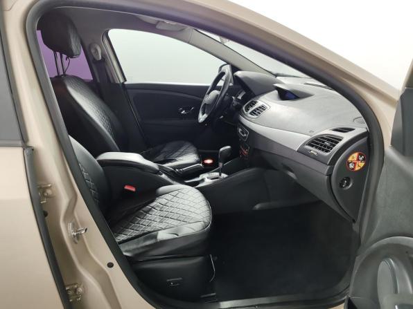 Renault Fluence I с пробегом 2012 года, цена 649 000 рублей, 235153 км, седан, Автокод Объявления