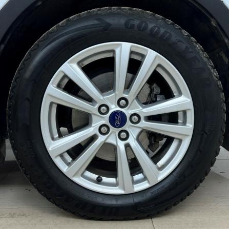 Ford Kuga II Рестайлинг с пробегом 2017 года, цена 1 675 000 рублей, 102520 км, внедорожник, Автокод Объявления