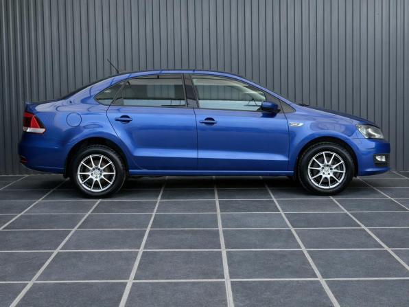 Volkswagen Polo V Рестайлинг с пробегом 2018 года, цена 1 347 000 рублей, 100059 км, седан, Автокод Объявления