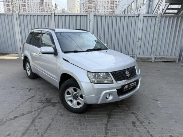 Suzuki Grand Vitara II Рестайлинг с пробегом 2011 года, цена 829 000 рублей, 328000 км, внедорожник, Автокод Объявления
