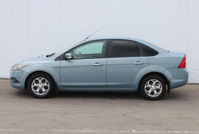 Ford Focus II Рестайлинг с пробегом 2010 года, цена 530 000 рублей, 195319 км, седан, Автокод Объявления