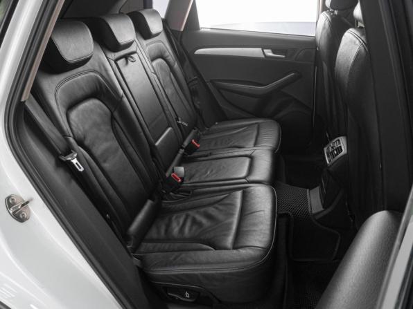 Audi Q5 I (8R) с пробегом 2010 года, цена 1 429 000 рублей, 220622 км, внедорожник, Автокод Объявления