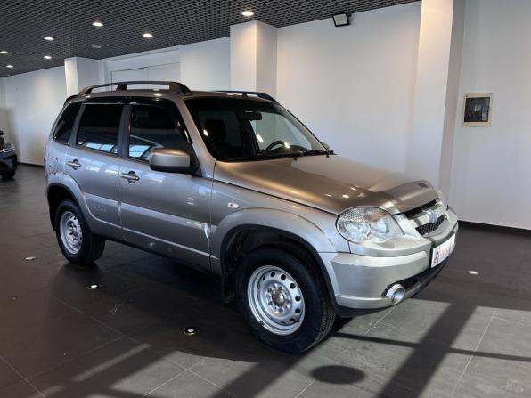 Chevrolet Niva I Рестайлинг с пробегом 2015 года, цена 475 000 рублей, 200673 км, внедорожник, Автокод Объявления