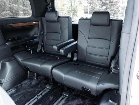 Toyota Alphard III с пробегом 2017 года, цена 4 462 500 рублей, 78161 км, минивэн, Автокод Объявления