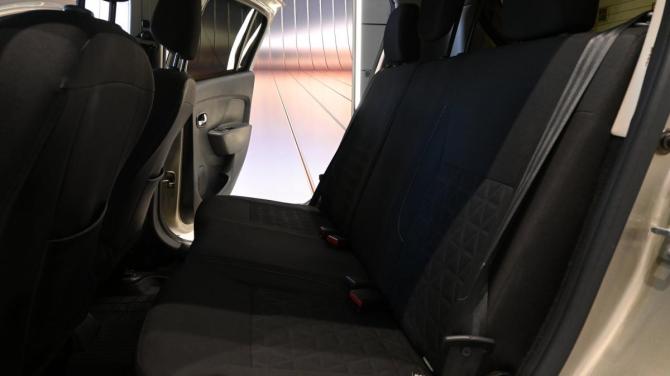 Renault Sandero II с пробегом 2017 года, цена 970 000 рублей, 126790 км, хэтчбек, Автокод Объявления