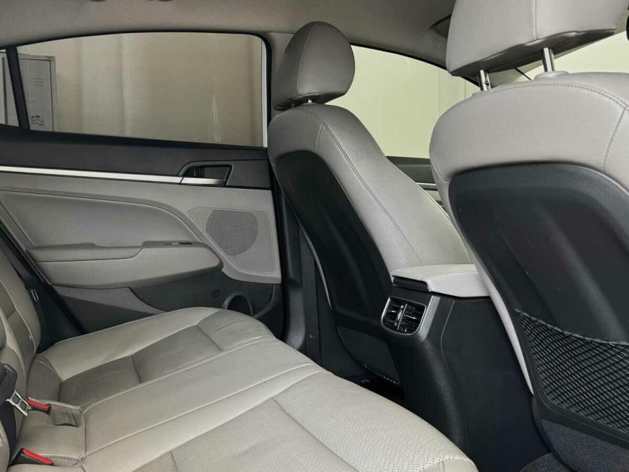 Hyundai Elantra VI (AD) Рестайлинг Москва  - изображение 14