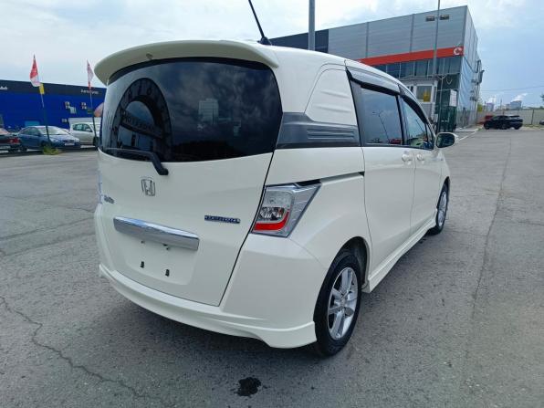 Honda Freed I Рестайлинг с пробегом 2012 года, цена 1 099 995 рублей, 144906 км, компактвэн, Автокод Объявления