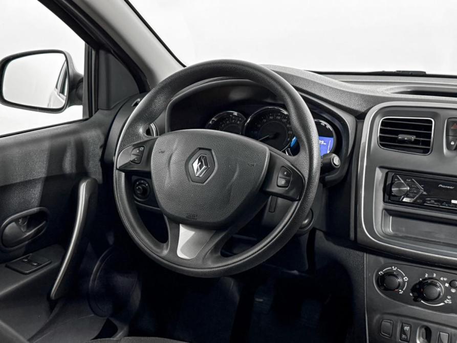 Renault Sandero II Санкт-Петербург  - изображение 17